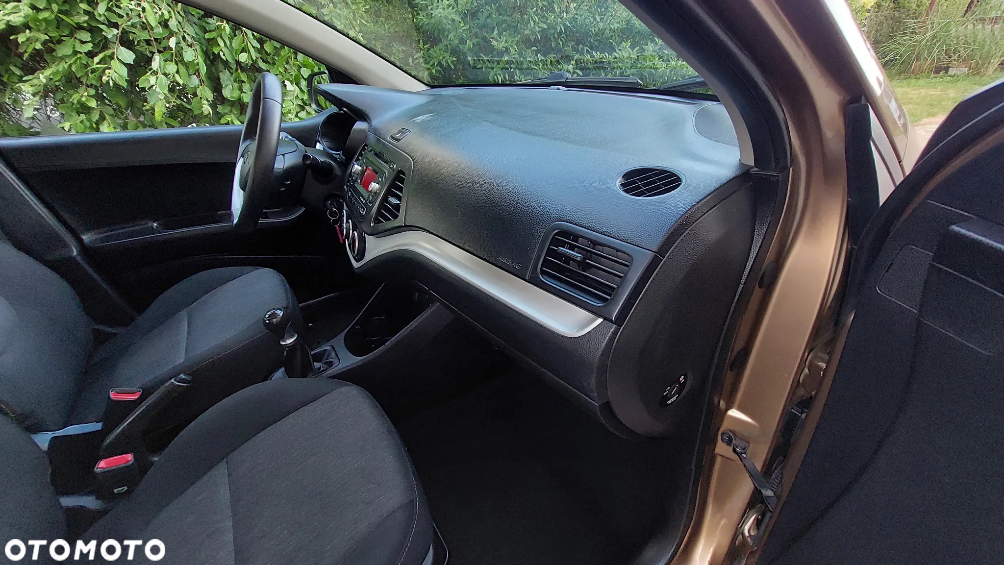 Kia Picanto 1.0 Dream Team Edition - 17