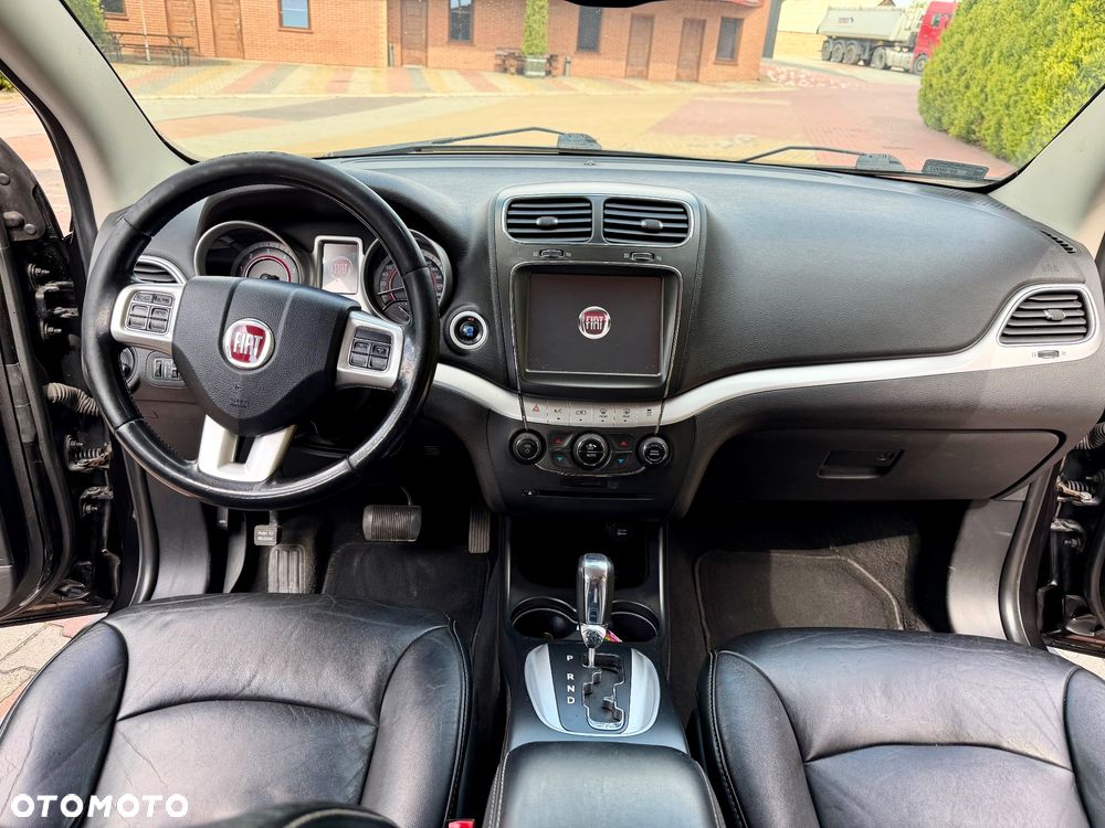 Fiat Freemont 2.0 Multijet Lounge AWD - 9