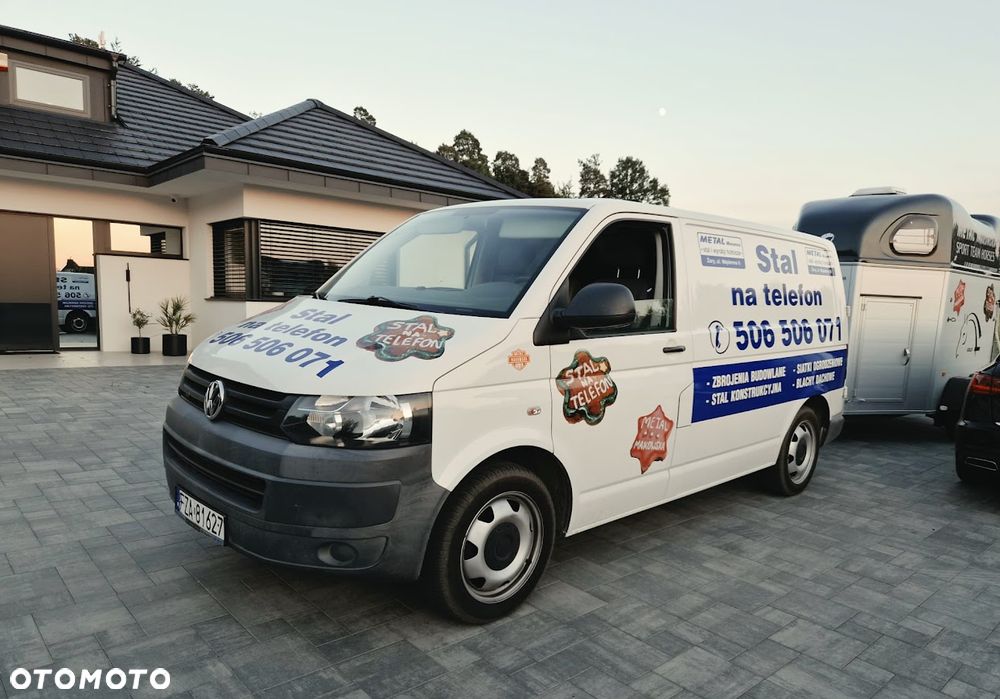 Volkswagen Transporter - 1