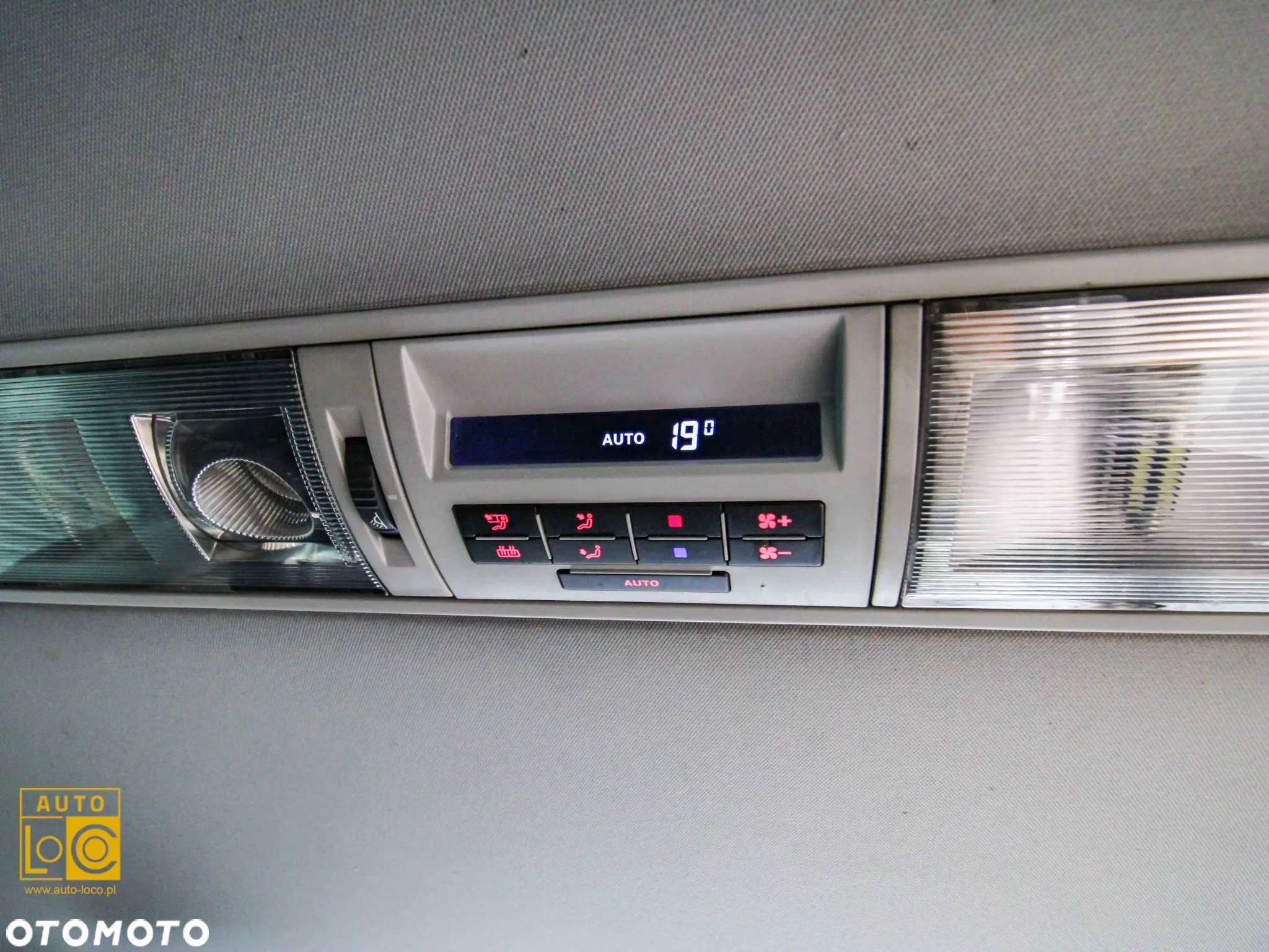 Volkswagen Multivan 2.0 BiTDI L2 Comfortline 4Motion DSG - 29