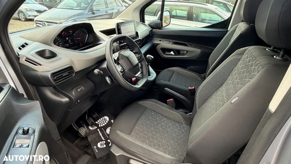 Peugeot Rifter BlueHDI 130 L2 7-Sitzer Allure Pack - 23