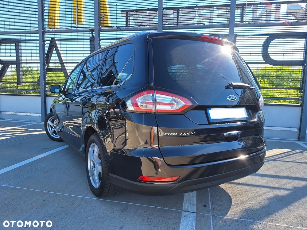 Ford Galaxy - 4