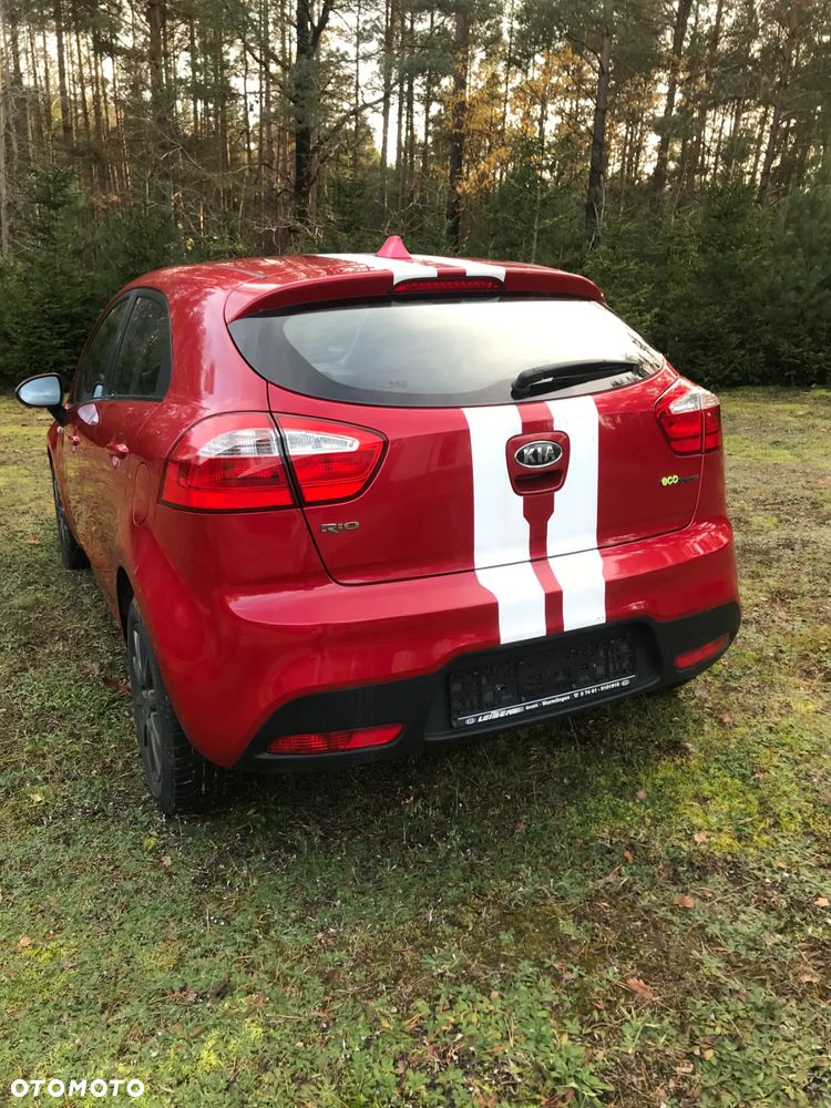 Kia Rio 1.1 CRDI Dream-Team Edition - 9