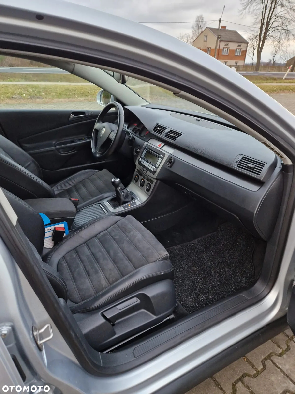 Volkswagen Passat 1.9 TDI 4Mot Highline - 11
