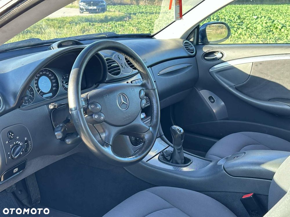 Mercedes-Benz CLK 200 Kompressor Avantgarde - 8