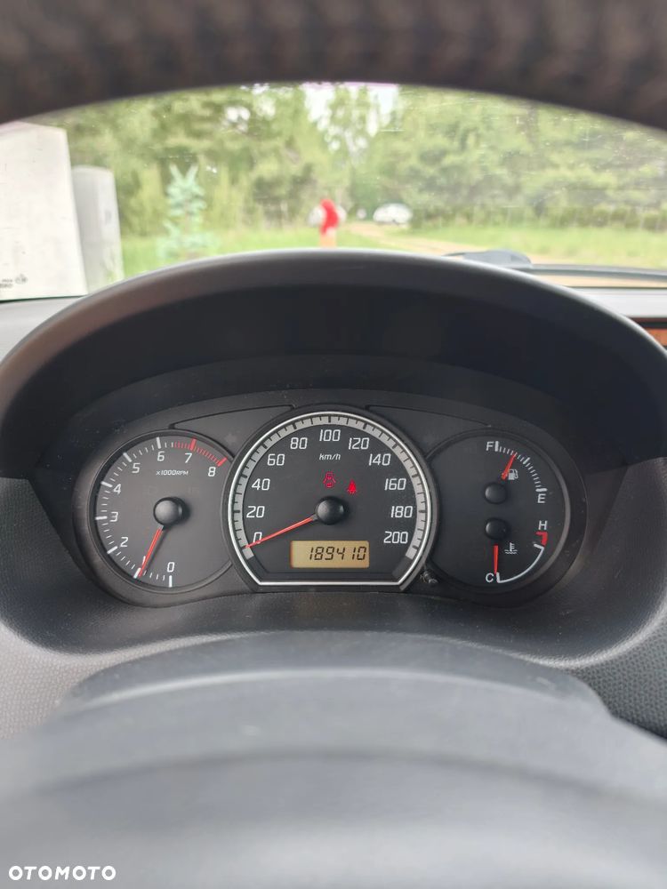 Suzuki Swift 1.3 4x4 Comfort - 9