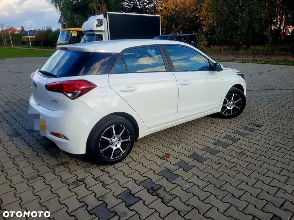 Hyundai i20 - 4