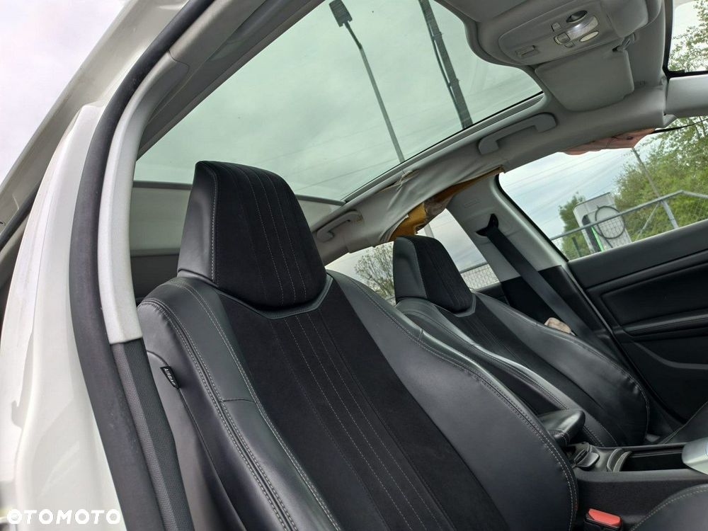 Peugeot 308 - 32