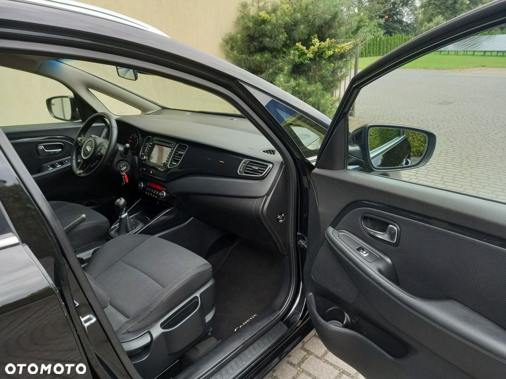 Kia Carens 1.6 GDI Business Line 7os EU6 - 21