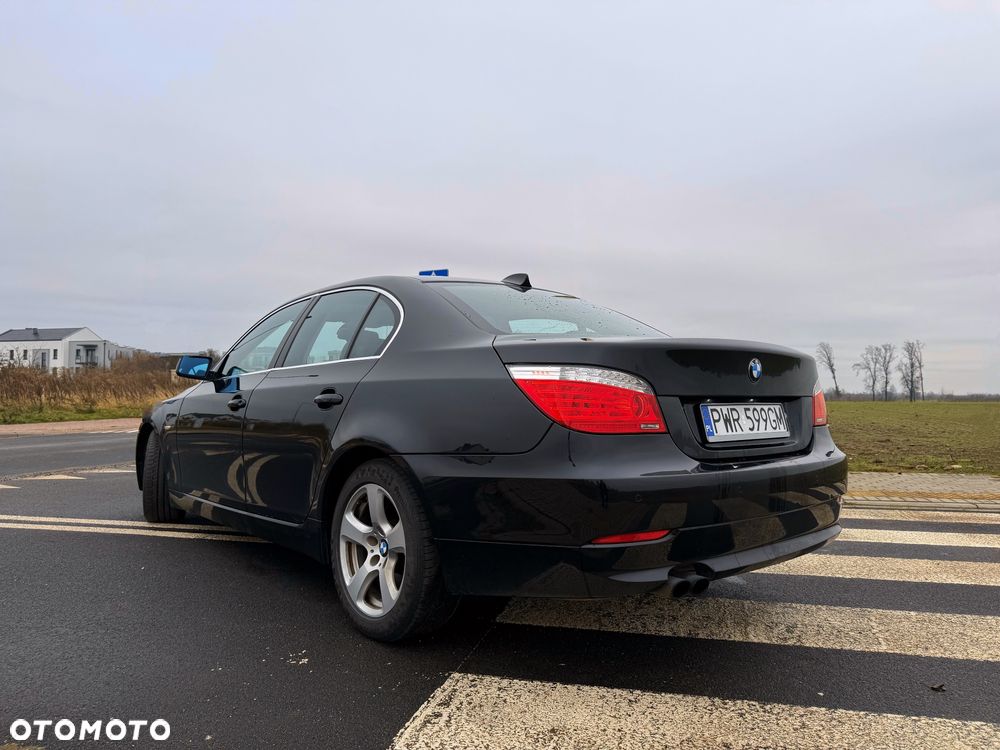 BMW Seria 5 525i Edition Exclusive - 7