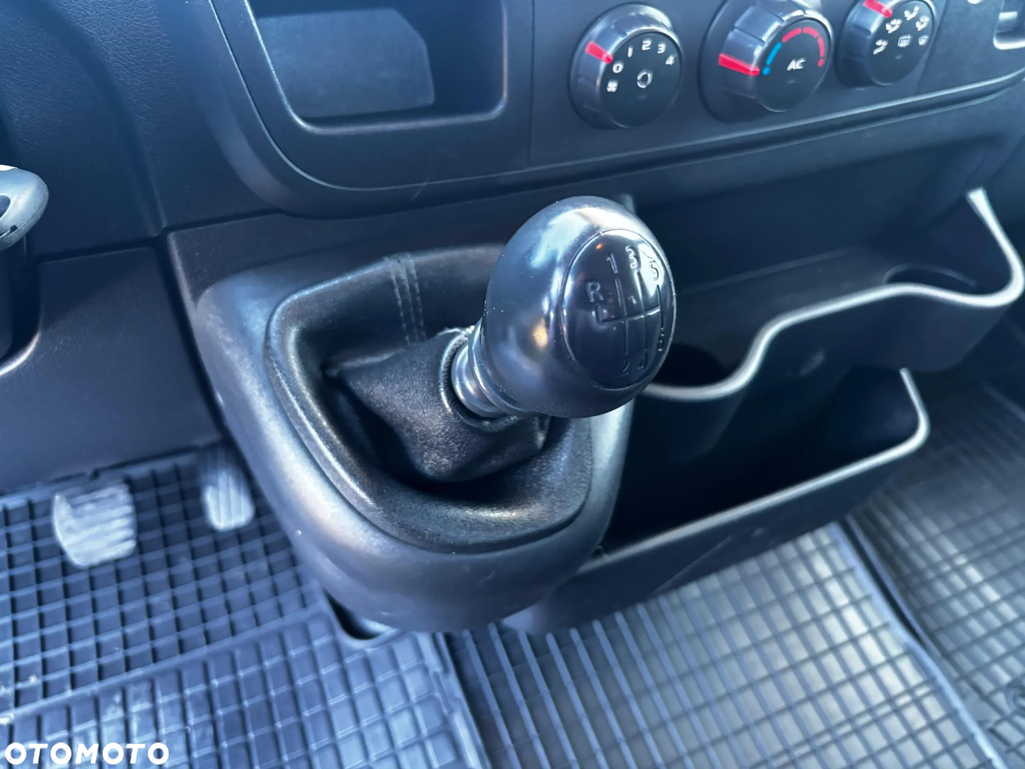 Renault Master - 26