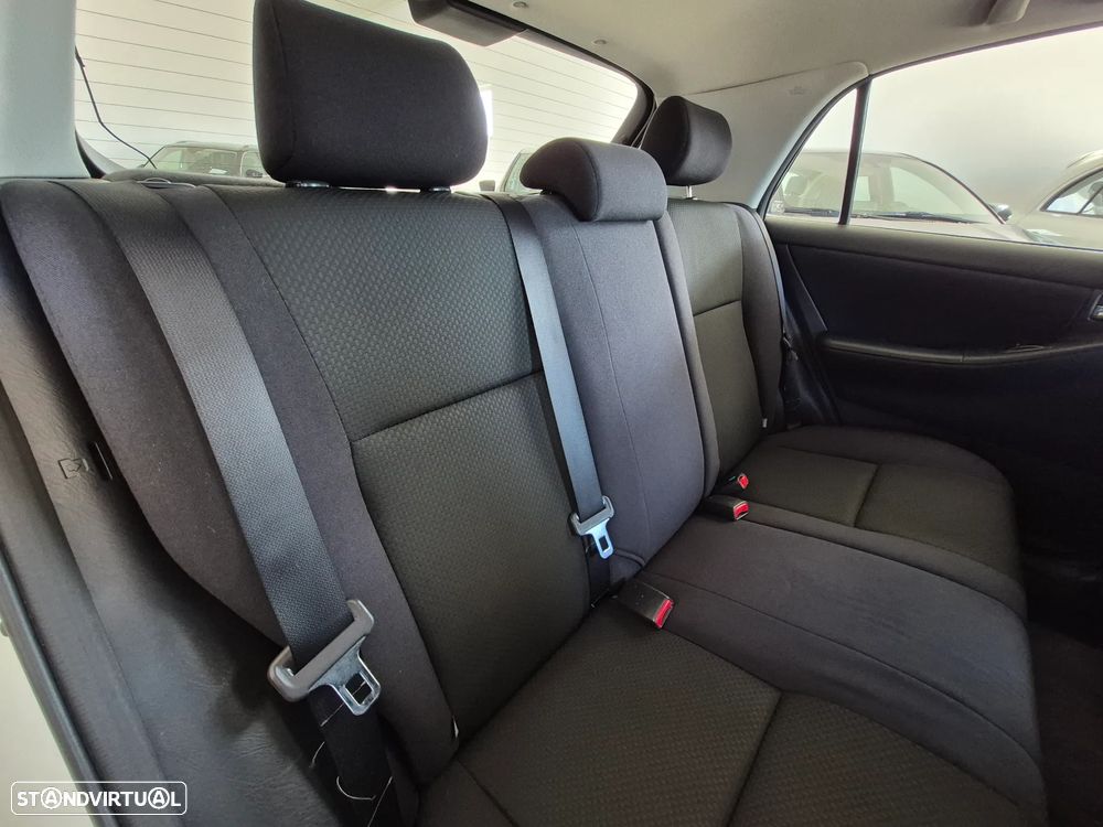 Toyota Corolla 1.4 VVT-i Sol - 12