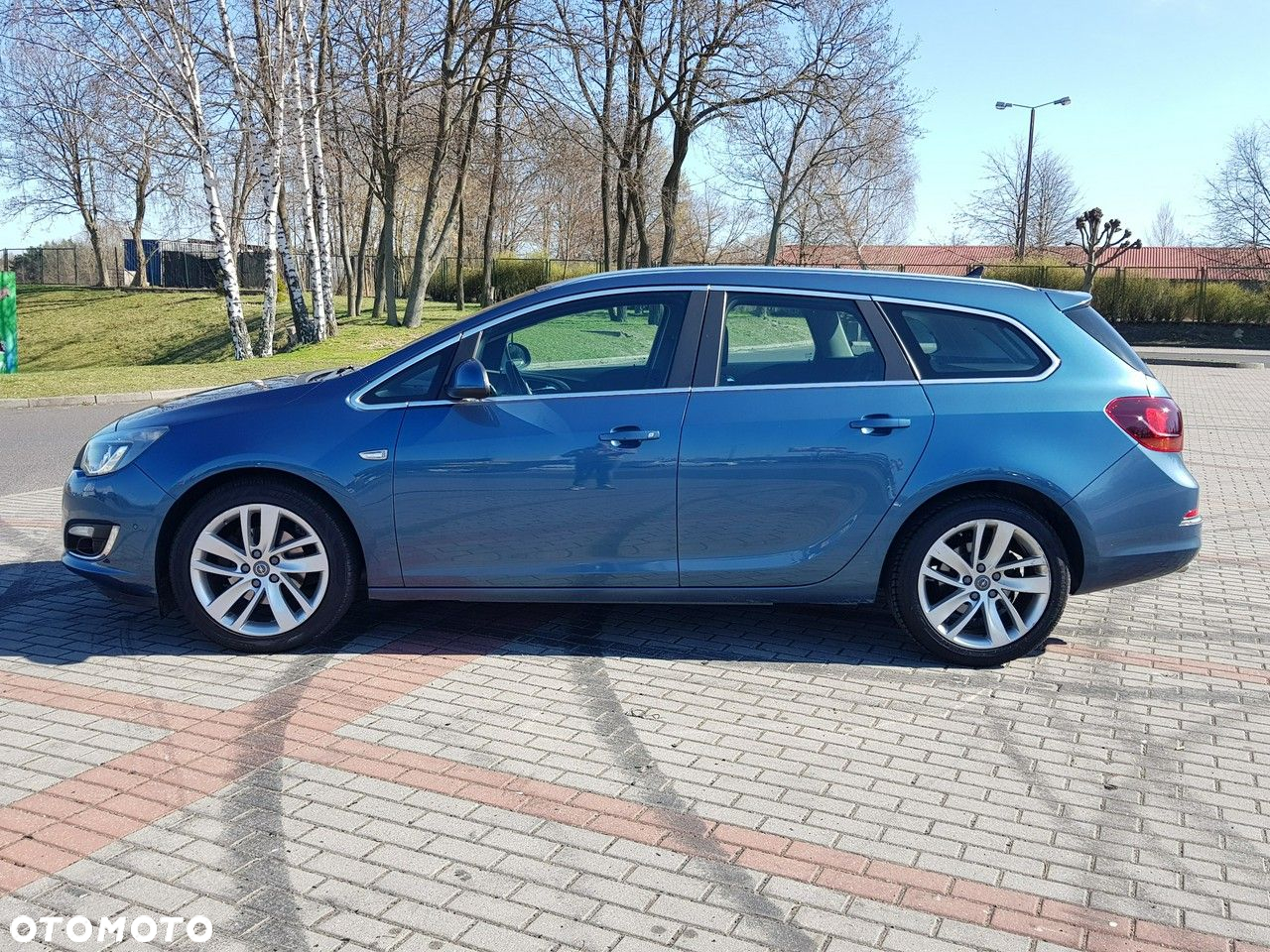 Opel Astra IV 2.0 CDTI Sport S&S - 8