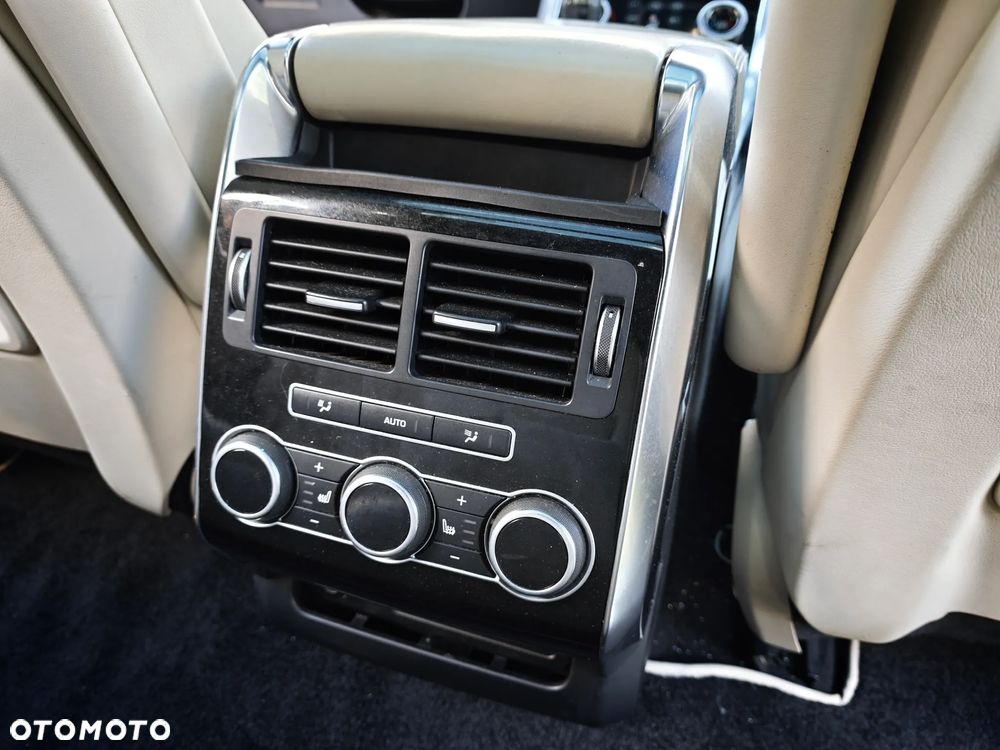 Land Rover Range Rover Sport SDV6 Autobiography Dynamic - 11
