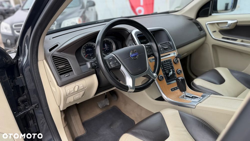 Volvo XC 60 D5 AWD Summum - 30