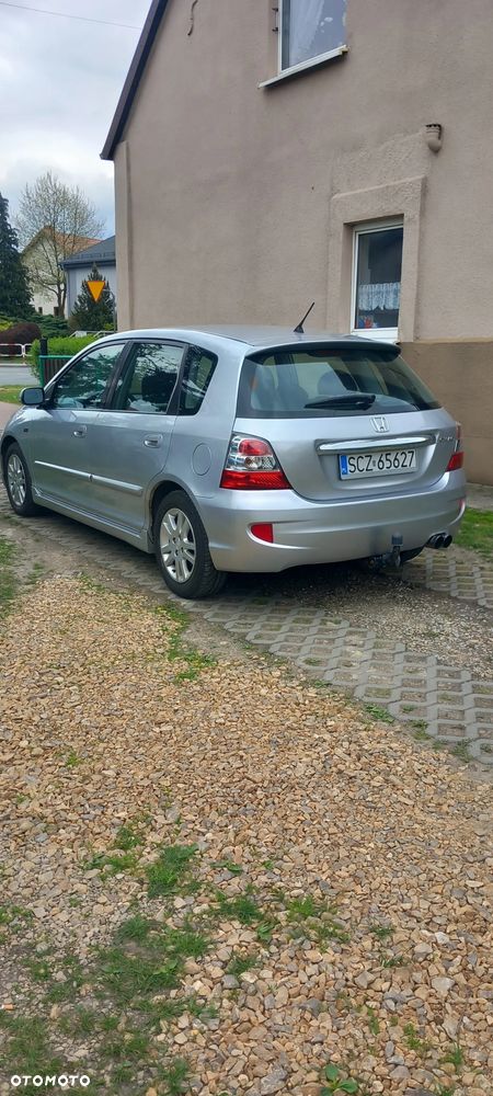 Honda Civic 1.6i ES - 2