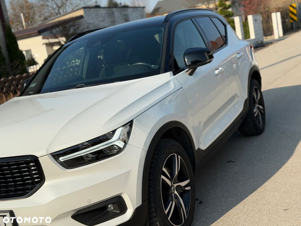 Volvo XC 40 T5 AWD R-Design - 39