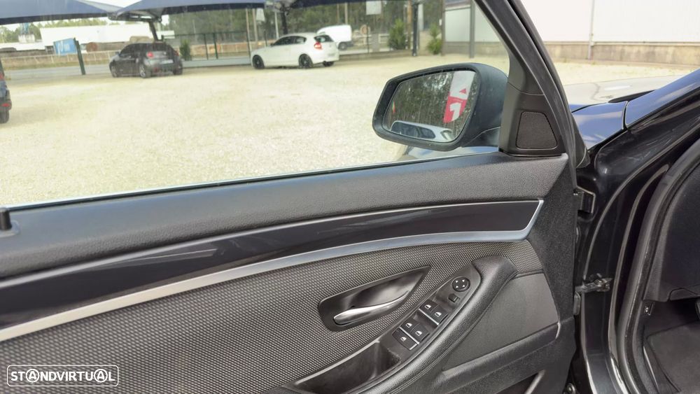 BMW 520 d Line Modern Auto - 25