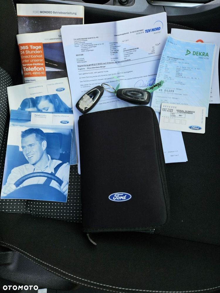 Ford Mondeo - 20