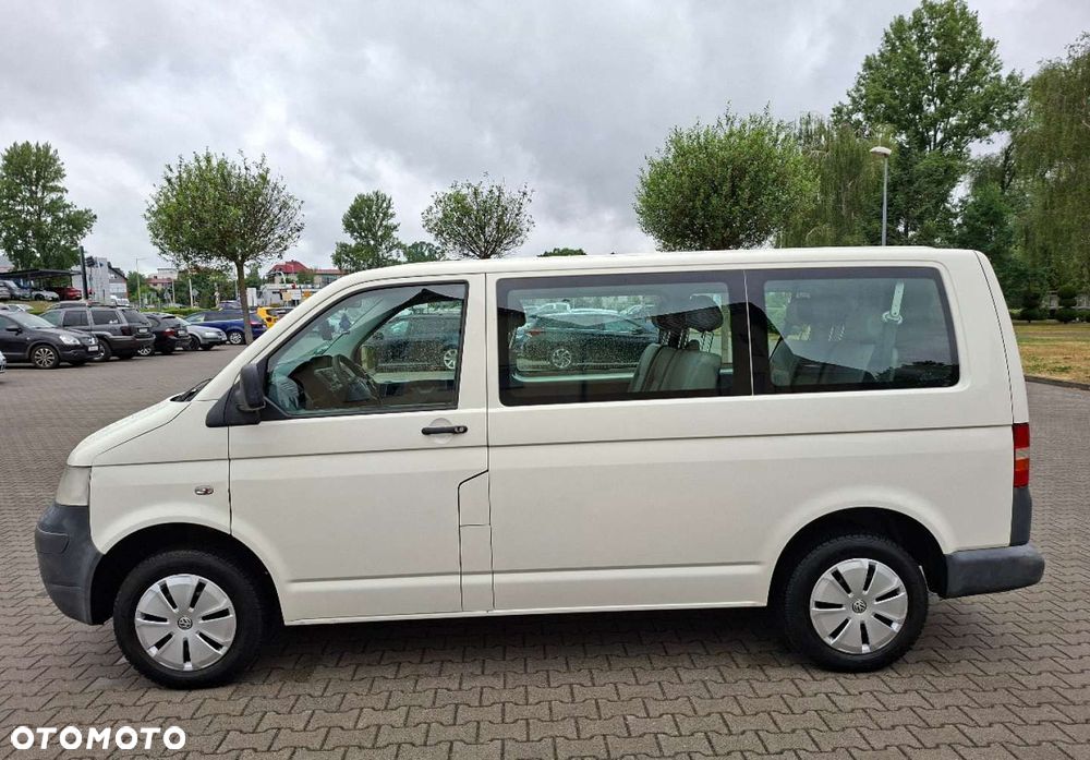 Volkswagen Transporter - 11