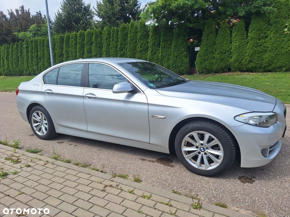 BMW Seria 5 520i - 9