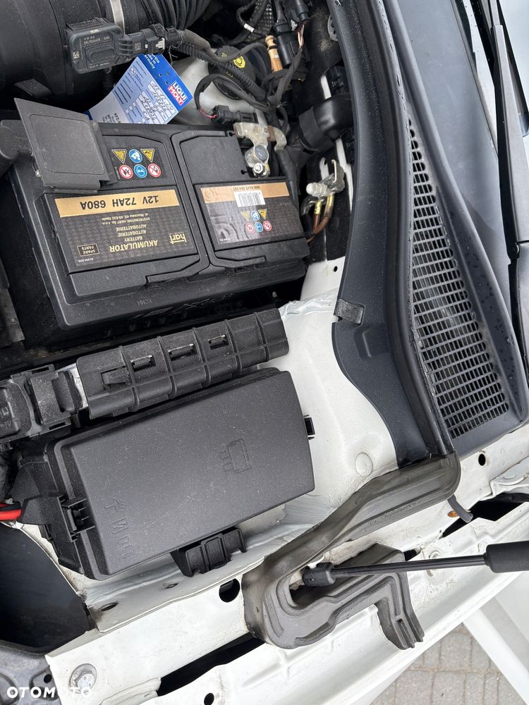 Skoda Superb 2.0 TDI Sportline - 39