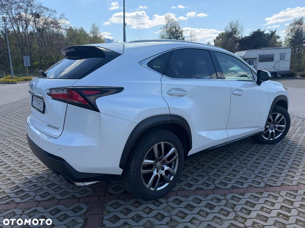 Lexus NX 200t Comfort AWD - 7