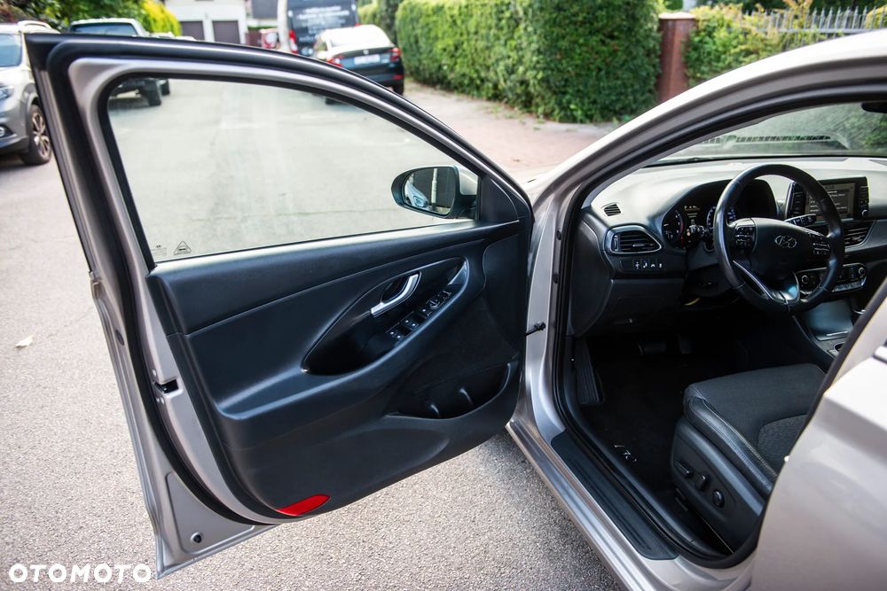 Hyundai i30 1.4 T-GDI Comfort DCT - 17