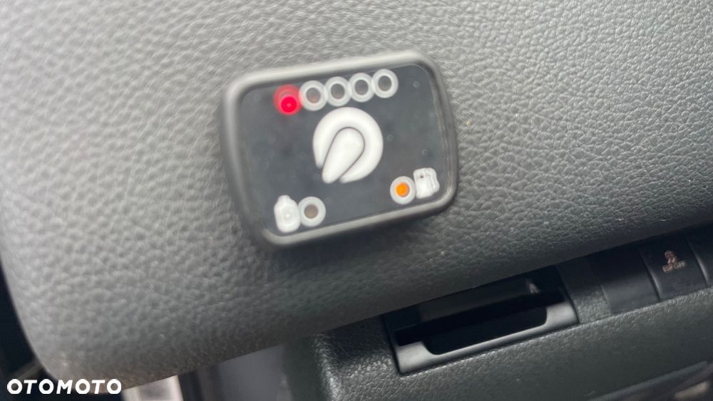 Renault Fluence - 24