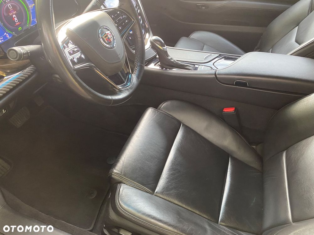 Cadillac ELR - 29