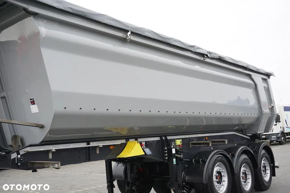 Schwarzmuller / WYWROTKA / 27 M3 / 2 X OŚ PODNOSZONA - 26