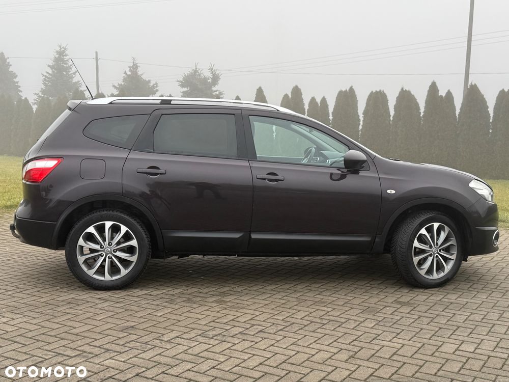 Nissan Qashqai+2 - 14