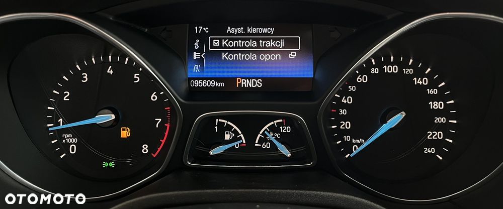 Ford Focus 1.0 EcoBoost Titanium ASS PowerShift - 11