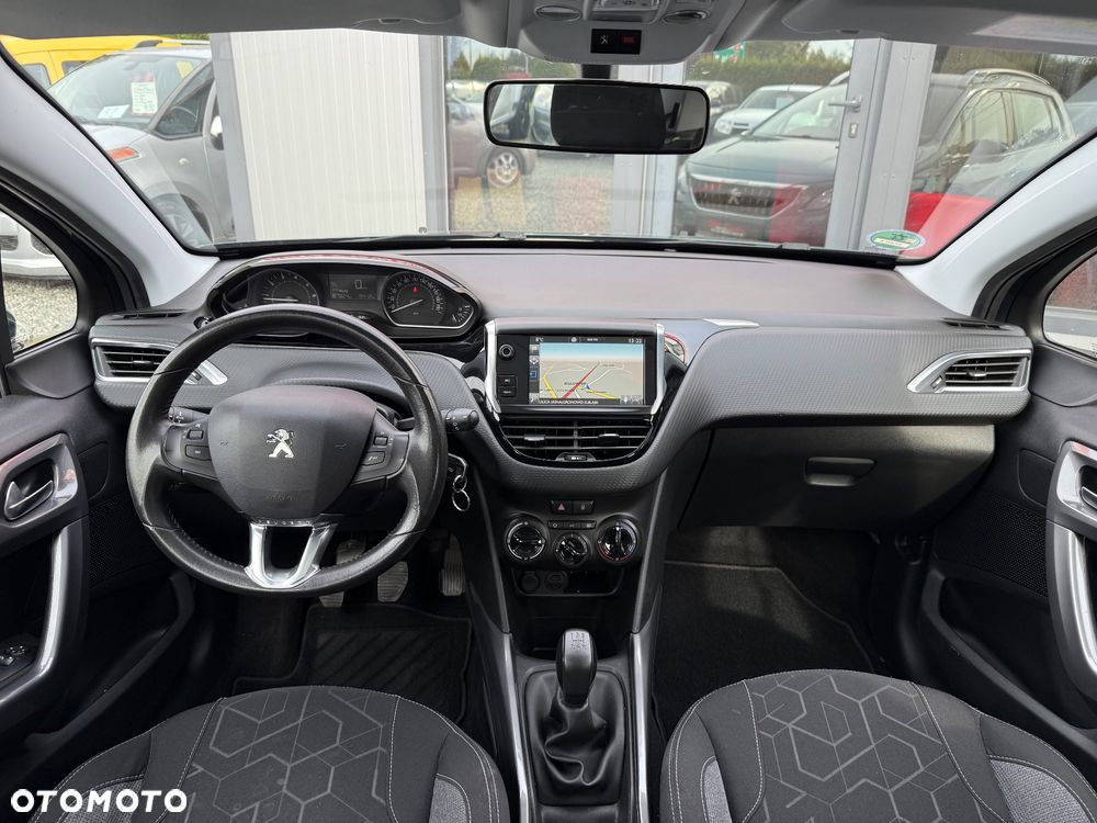 Peugeot 2008 1.2 Pure Tech Active - 13