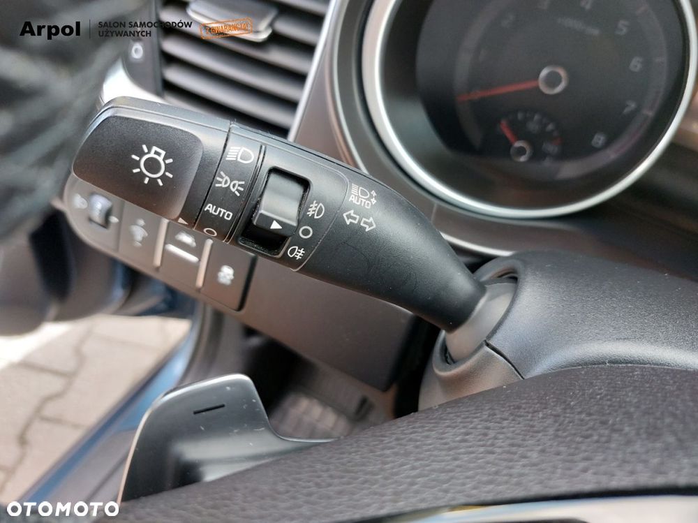 Kia Ceed 1.4 T-GDI M DCT - 14
