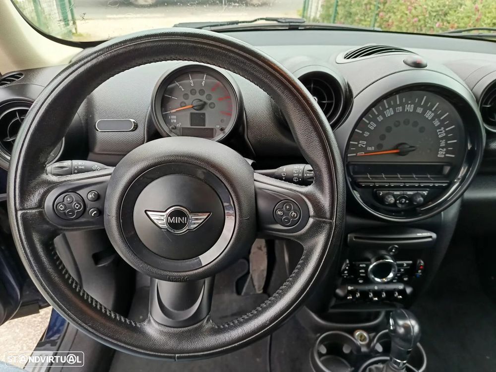 MINI Countryman Cooper D Aut. - 19