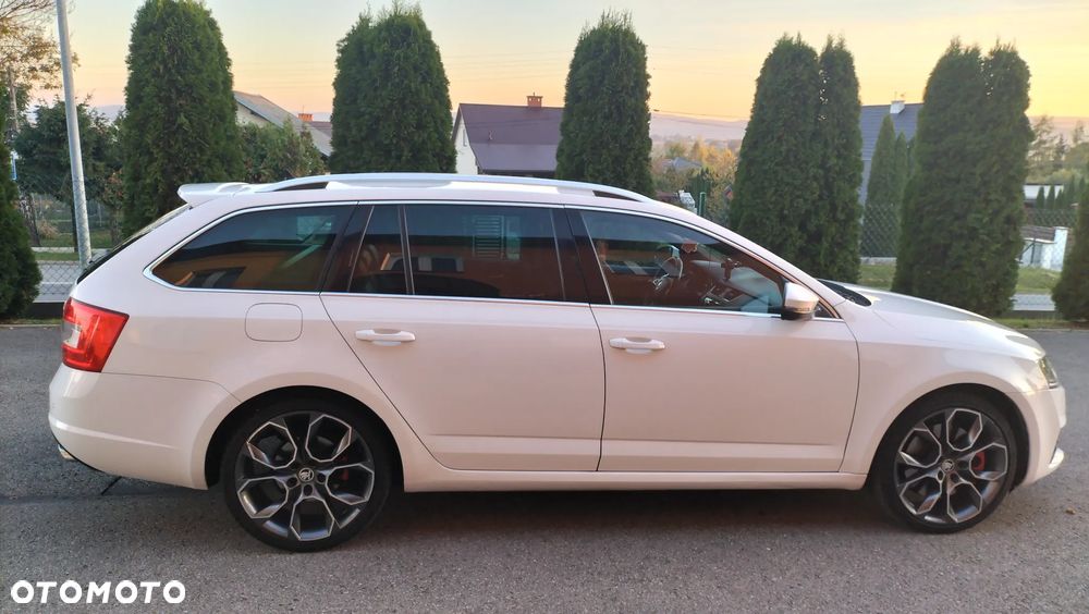 Skoda Octavia 2.0 TDI RS - 7