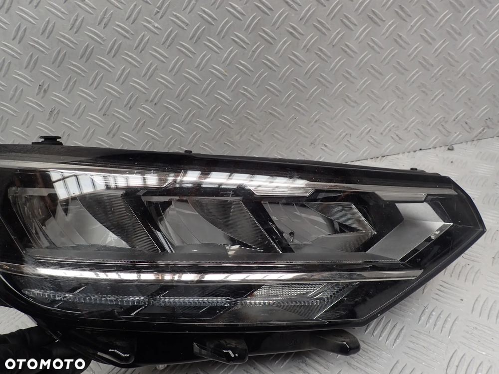 LAMPA PRAWY PRZÓD  VW PASSAT B8 LIFT FULL LED 3G1941036P RADOM - 3