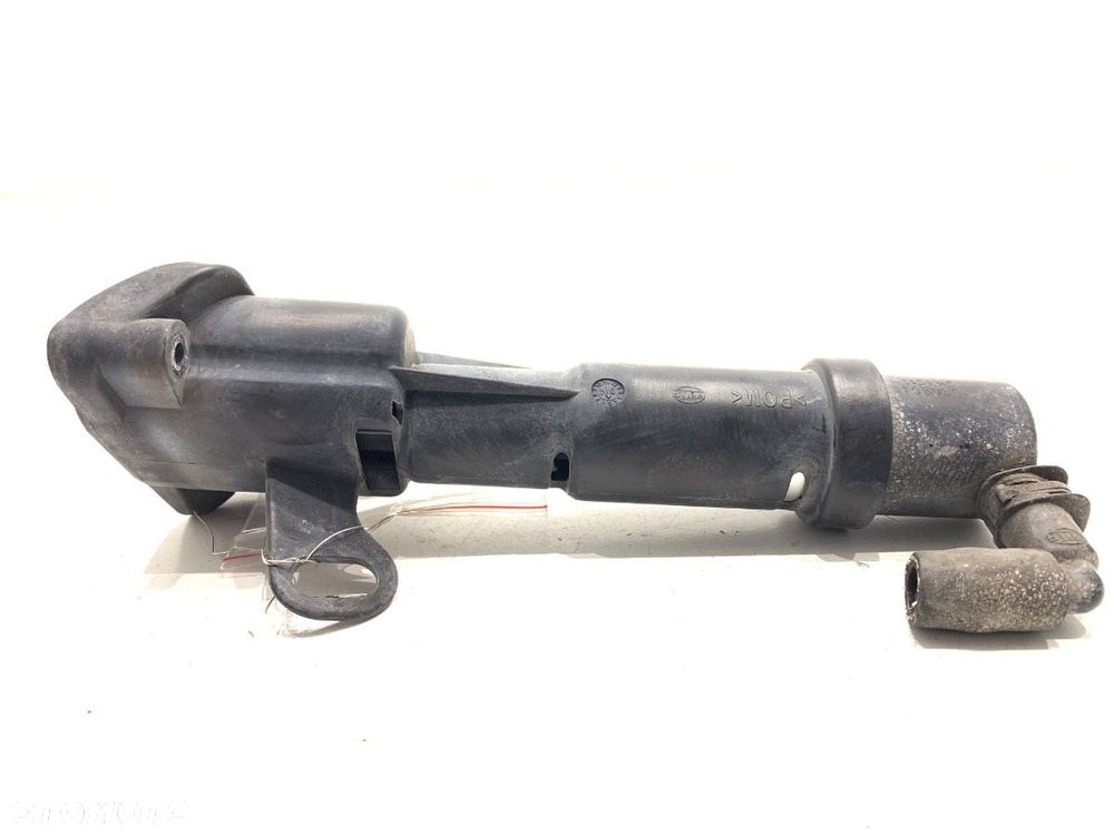 SPRYSKIWACZ REFLEKTORA PRAWY PRZÓD  VOLVO XC90 I (275) 2002 - 2015 T6 AWD 200 kW [272 KM] benzyna - 2