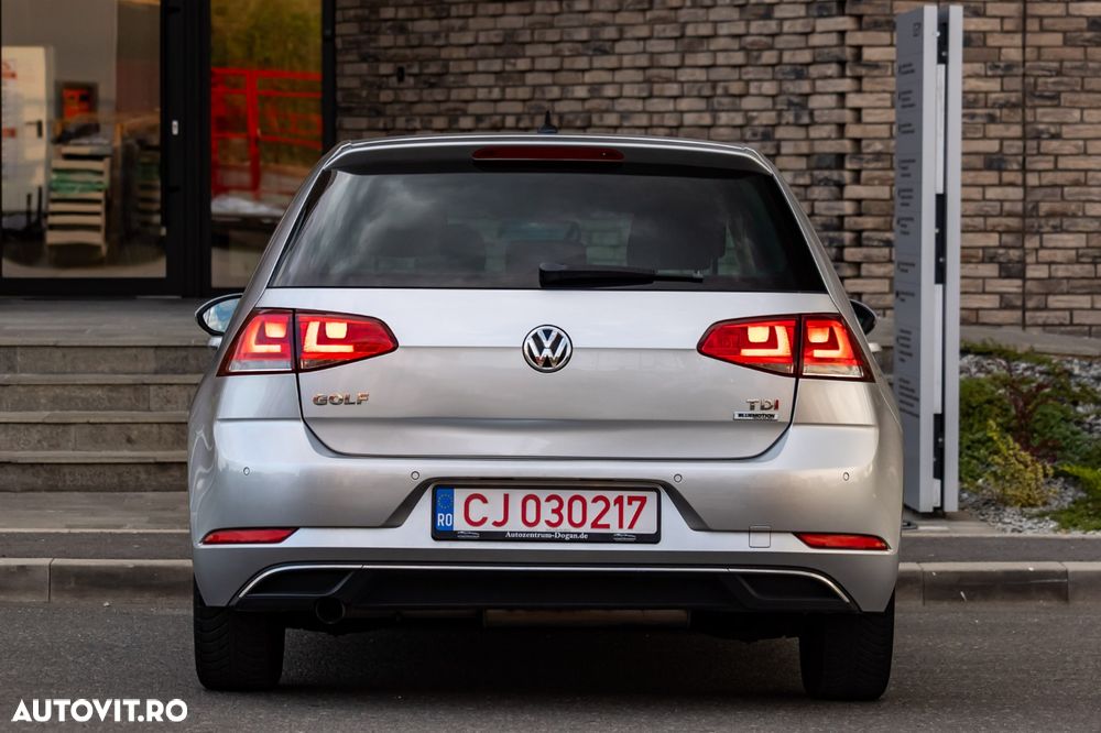 Volkswagen Golf 1.6 TDI BlueMotion Technology Cup - 3