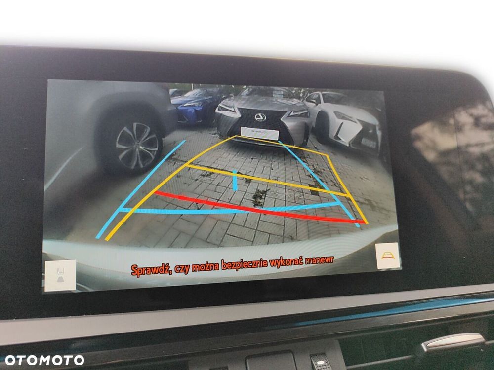 Lexus ES 300h Business Edition - 17