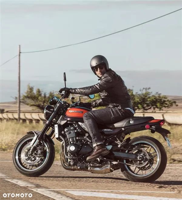 Kawasaki Z 900 RS - 5