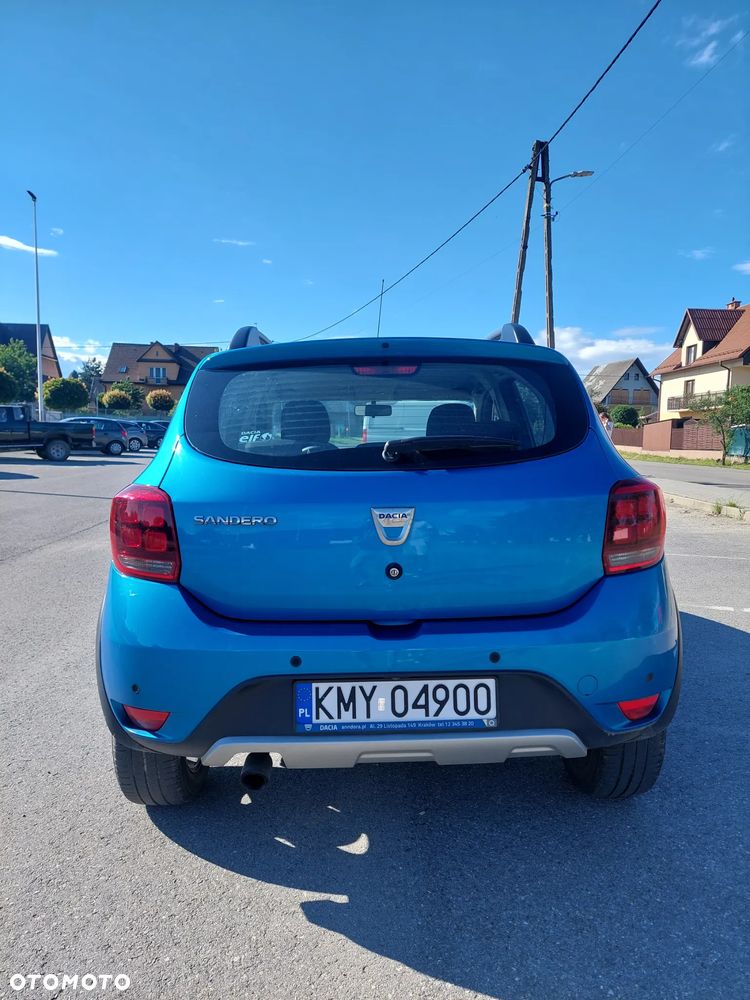 Dacia Sandero 0.9 TCe Laureate S&S - 6