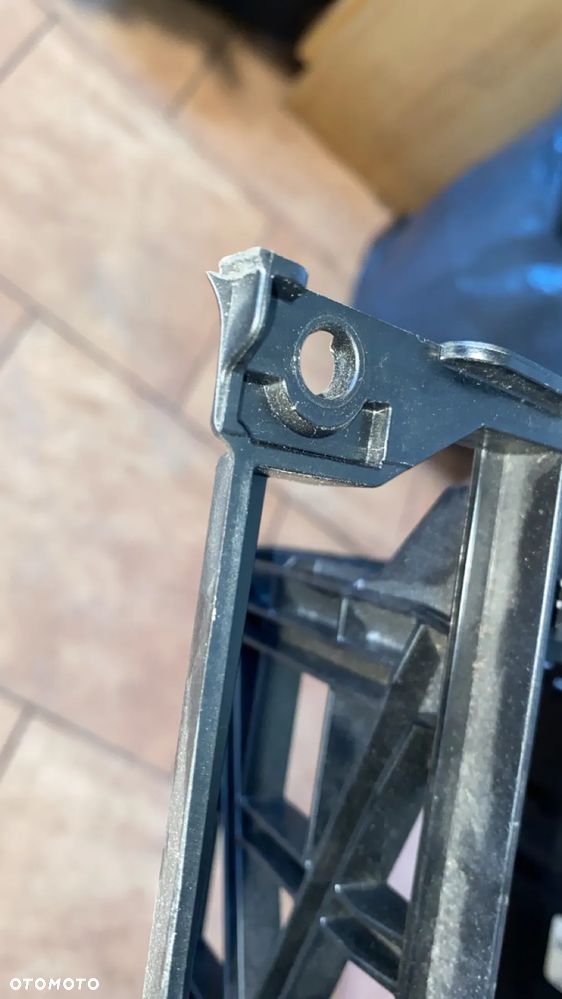 RAMKA MOCOWANIE BMW E60 E61 6976375 - 2