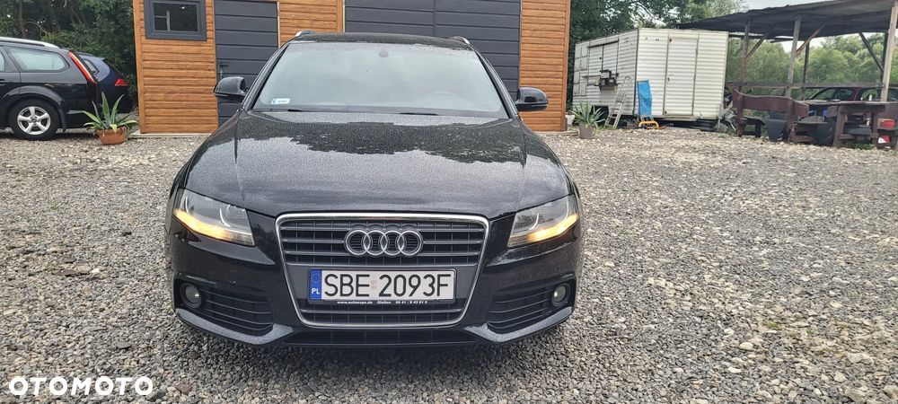 Audi A4 Avant - 32
