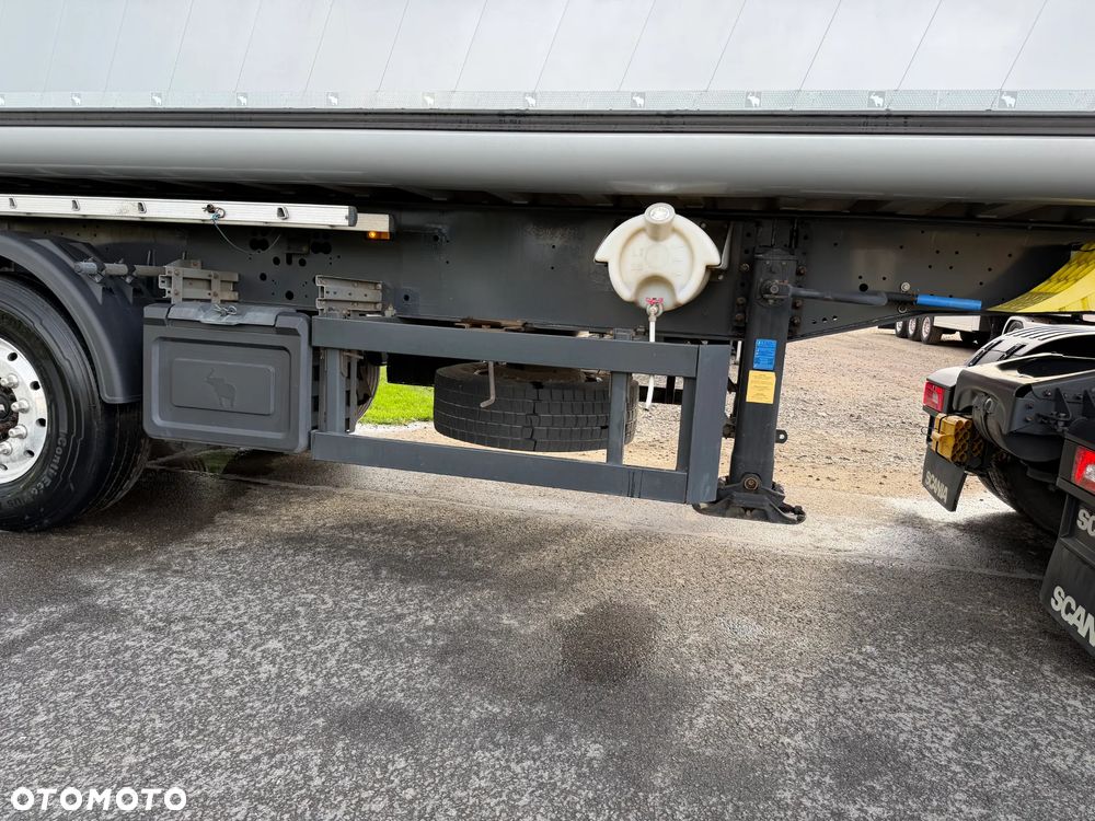 Schmitz Cargobull - 8