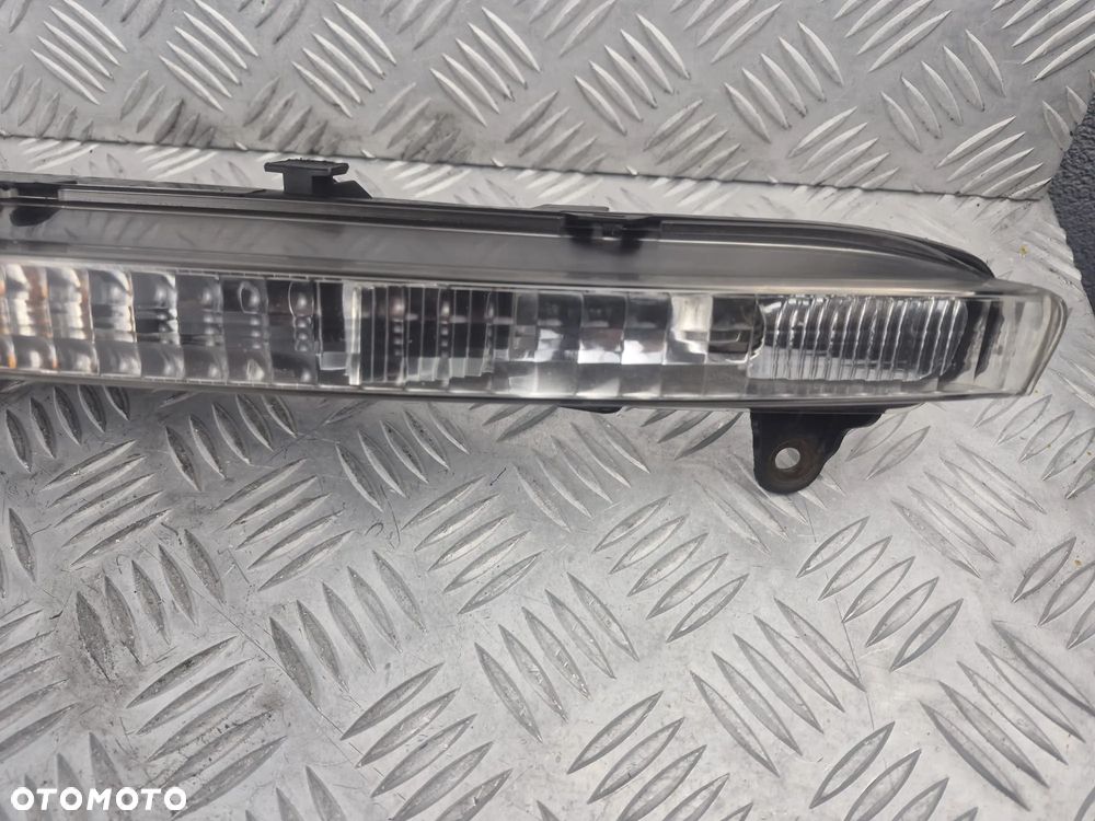 Kierunkowskaz przedni strona lewa Audi Q7 4L 4L0953041 - 3