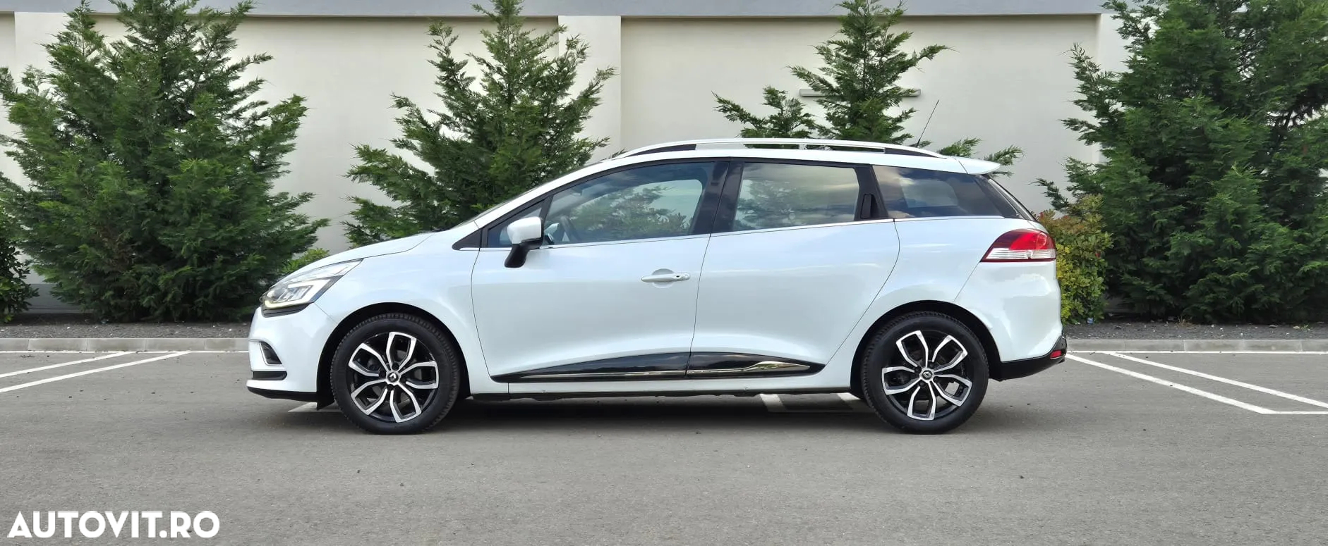 Renault Clio - 6