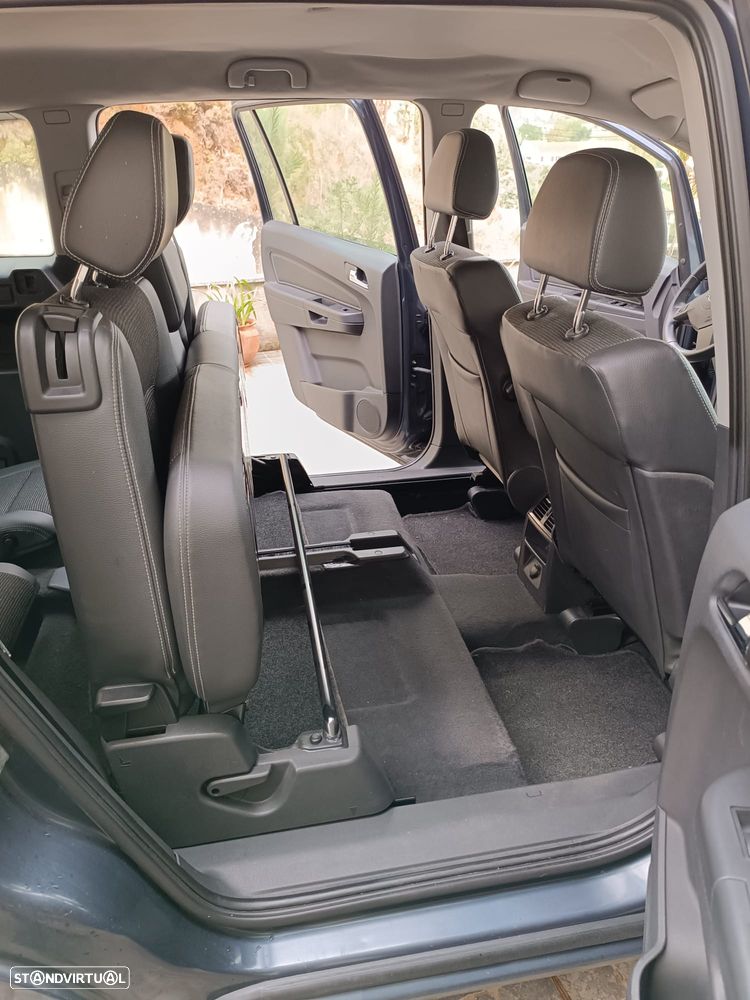 Opel Zafira 1.9 CDTi Cosmo - 6