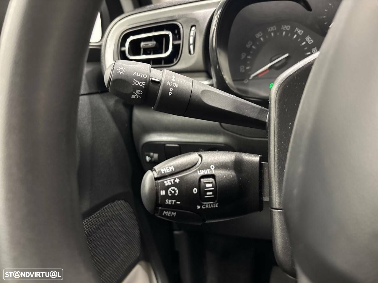 Citroën C3 1.2 PureTech C-Series - 16